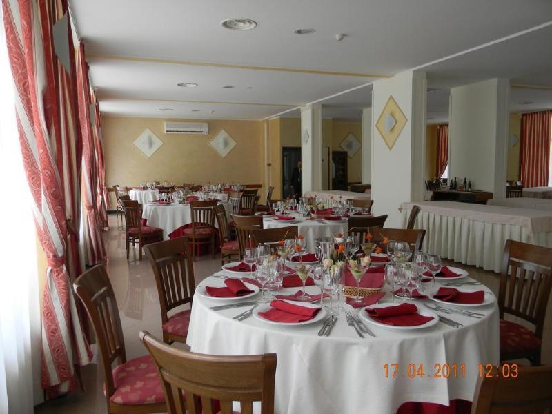 Hotel River Palace Террачина Екстер'єр фото